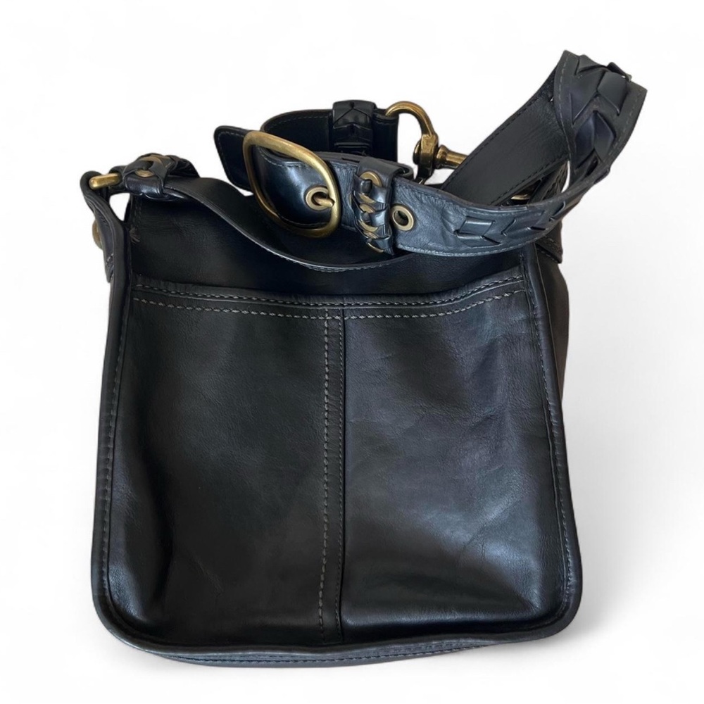 Authentic Coach Bleecker Leather Flap Large Shoulder Bag
Style No. F0769-11419 - Picture 7 of 9